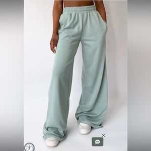 NWT Grey Bandit Seasons change sweatpants